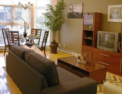 Home Staging West Island Montrel Family Room After